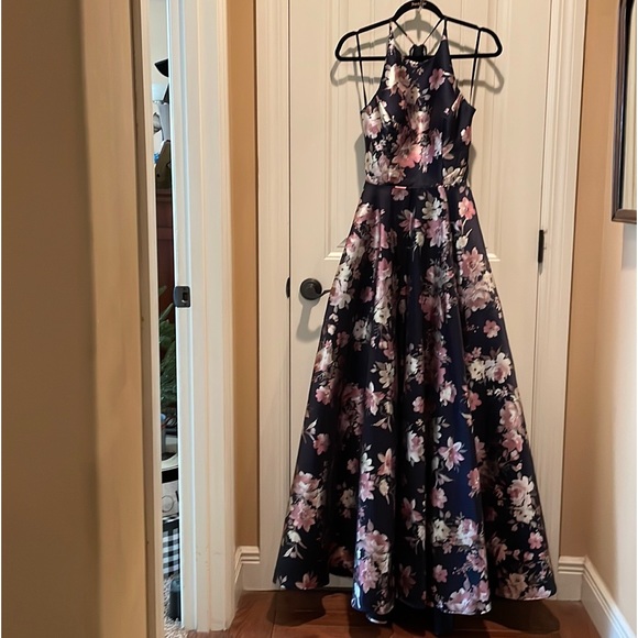 B. Smart Dresses & Skirts - B.SMART  7  Fit & Flair Evening Gown Leg Slit Racerback w Lace inserts & Cutout